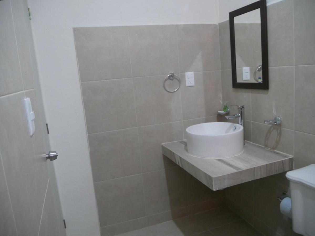 Hotel Real San Juan Suites Mérida Zewnętrze zdjęcie